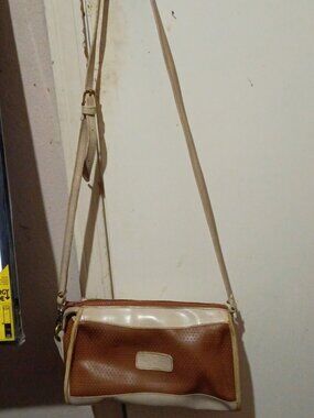 Vintage DOONEY & BOURKE Brown PERFORATED Leather Crossbody-Shoulder Bag